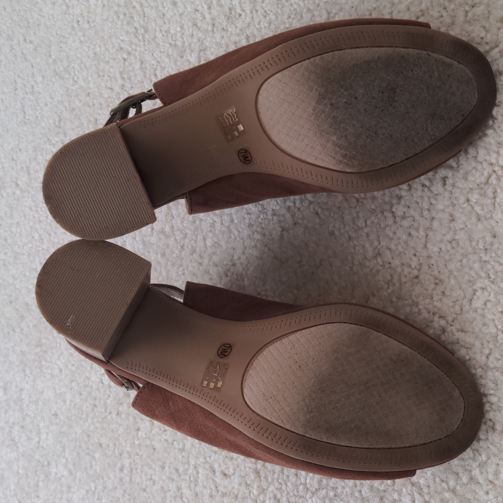Chinese Laundry Cinnamon Suede Peep-Toe Bootie (Size 7.5) - Picture 7 of 7